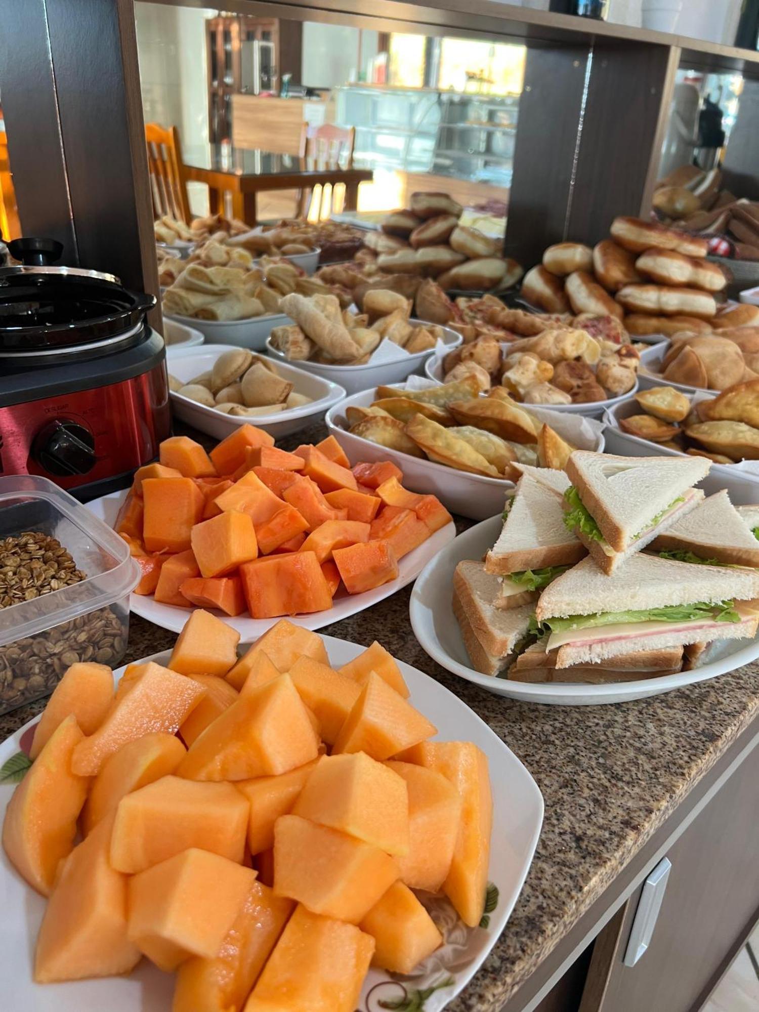 Rubbo Hotel Sao Valentim Екстериор снимка